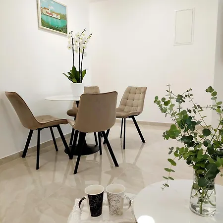 Tonci * Opuzen (Dubrovnik-Neretva)