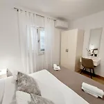 Tonci * Opuzen (Dubrovnik-Neretva)
